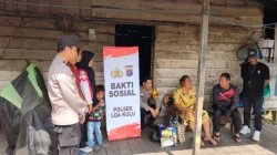 Pererat Silaturahmi, Polsek Loa Kulu Salurkan Paket Sembako Untuk Lansia dan Warga Sakit di Desa Loh Sumber