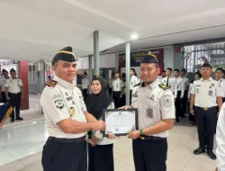 Apresiasi Dedikasi dan Kreativitas, Lapas Makassar Berikan Penghargaan dalam Pelaksanaan Apel Pagi