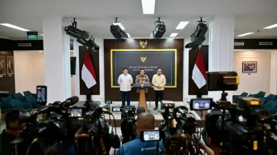 Prabowo Rombak Pimpinan BGN, Dadan Hindayana Digantikan Nanik S Deyang