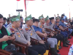 Kapolda Riau Pimpin Aksi Hijau: Polres Dumai Tanam Pohon Untuk Investasi Oksigen Dan Cegah Abrasi