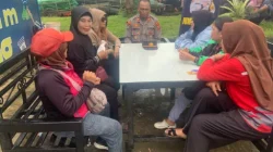 Berikan Edukasi Kepada Warga, Sat Binmas Polres Kukar Laksanakan Jumat Curhat Di Kedai Ojol Kamtibmas