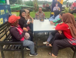 Berikan Edukasi Kepada Warga, Sat Binmas Polres Kukar Laksanakan Jumat Curhat Di Kedai Ojol Kamtibmas