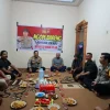 Perkuat Sinergi Untuk Jaga Kamtibmas, Kapolsek Loa Kulu “Ngopi Bareng” Tokoh Masyarakat Dusun Merangan