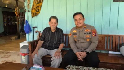 Kapolsek Tenggarong Seberang Sambang Tokoh Adat, Ajak Bersinergi Jaga Kamtibmas