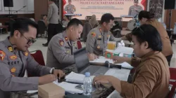 Sebagai Wujud Nyata Kepedulian Terhadap Masyarakat, Polres Kukar Gelar Bakti Kesehatan Donor Darah Dalam Rangka Hari Bhayangkara Ke-80