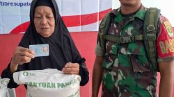 Tak Hanya Mengawal Keamanan, Babinsa Juga Pastikan Bantuan Sampai ke Tangan yang Berhak