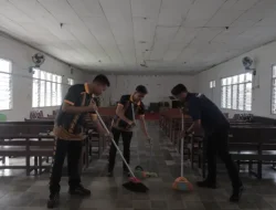 Polres Kular Rutin Laksanakan Jumat Bersih Tempat Ibadah, Wujud Nyata Kehadiran Polri Ditengah Masyarakat