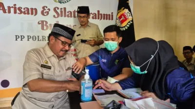 Si Dokkes Polres Kukar Gelar Pemeriksaan Kesehatan Gratis Kepada Purnawirawan dan Warakawuri