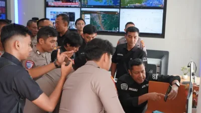 Kunjungan Tim Div TIK Polri ke Polres Kukar Dalam Rangka Survei dan Uji Komisi Layanan Polisi 110
