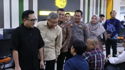 Tinjau Kantah Kota Batam Bersama Komisi II DPR RI, Wamen ATR/Waka BPN Pastikan Pelayanan Pertanahan Berjalan Efisien