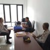 Sat Binmas Polres Kukar Laksanakan Sambang di Kantor Kelurahan Jahab dan Maluhu