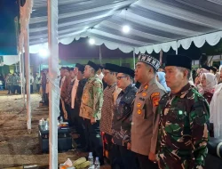 Polsek Loa Kulu Amankan Pembukaan MTQ Ke-VIII Loa Kulu Yang Berlangsung Meriah dan Kondusif di Desa Jongkang
