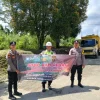 Sambangi Perusahaan, Bhabinkamtibmas Polsek Tenggarong Seberang Gencarkan Sosialisasi Stop Karhutla