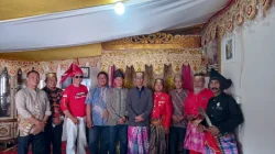 Putra Mahkota Kerajaan Gowa Menghadiri Pesta Perkawinan