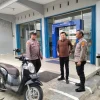 Polsek Tenggarong Seberabg Laksanakan Patroli Dialogis dan Sambang Warga