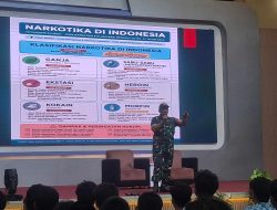 Babinsa Koramil 11/Pebayuran Tanamkan Wawasan Kebangsaan dan Bahaya Narkoba kepada 146 Siswa SMA IT Al Binaa