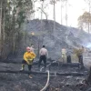Respon Cepat Polsek Loa Janan Bersama Tim Gabungan Lakukan Pendinginan Karhutla Di Kawasan Hutan Lindung Bukit Soeharto