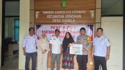 Pastikan Penyaluran BLT DD Berjalan Aman, Bhabinkamtibmas Polsek Kenohan Lakukan Pengamanan Dan Pengawasan