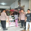 Jaga Stabilitas Kamtibmas, Personel Polsek Tenggarong Laksanakan Patroli Dialogis Siang Hari