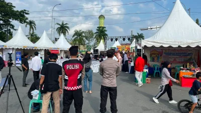 Polres Kukar dan Polsek Tenggarong Amankan Kegiatan Campus Fair I Tahun 2026 di Simpang Odah Etam