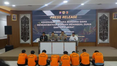 Kapolres Kukar Pimpin Press Release Kasus Kekerasan Bersama yang Mengakibatkan Korban Meninggal Dunia di Tabang
