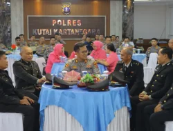 Polres Kukar Gelar Ramah Tamah Wisuda Purna Bakti Personel Polres Kukar