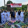 Usai Upacara HUT ke-81 RI, Polsek Tabang Musnahkan Ratusan Botol Miras