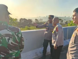 Wakapolda Kaltim Tinjau Langsung Penanganan Karhutla di Ruas Tol Balsam Samboja
