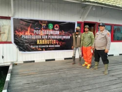 Menembus Jalur Sungai, Polisi dan BKSDA Berjibaku Padamkan Karhutla di Kawasan Cagar Alam Muara Kaman