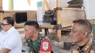 Danramil Bersama Muspika Kedungwaringin Sosialisasikan Pilkades kepada Bakal Calon Kades