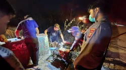 Malam-Malam Api Menyala di Kembang Janggut, Polisi dan Relawan Berjibaku Jinakkan Karhutla