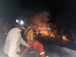 Api Lahap 5 Hektare Lahan di Kota Bangun, Tim Gabungan Berjibaku Hingga Dini Hari